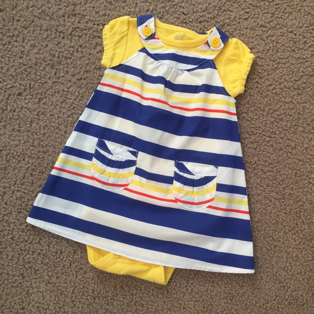 EUC 2 Carter’s Dress And Short Sets - Picture 4 of 7